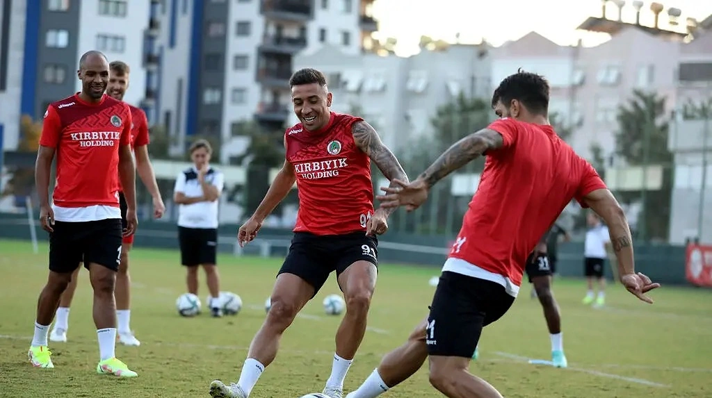 ALANYASPOR KAYSERİSPOR MAÇI HAZIRLIKLARINA BAŞLADI