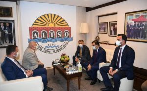 VALİ YAZICI’DAN BAŞKAN ŞAHİN’E TAZİYE ZİYARETİ