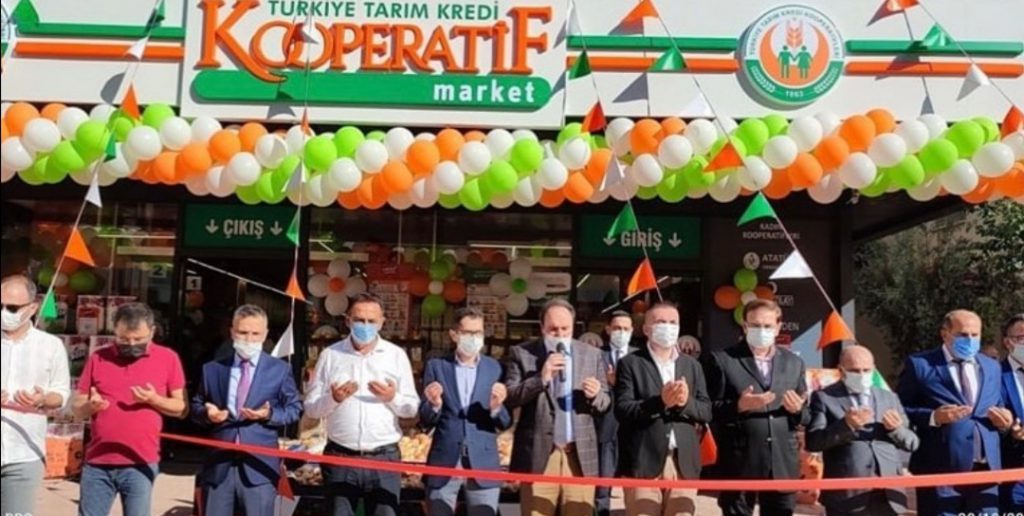 ESNAFIN BAŞINA BİR ÜÇ HARFLİ DAHA ÇIKTI TKK MARKET