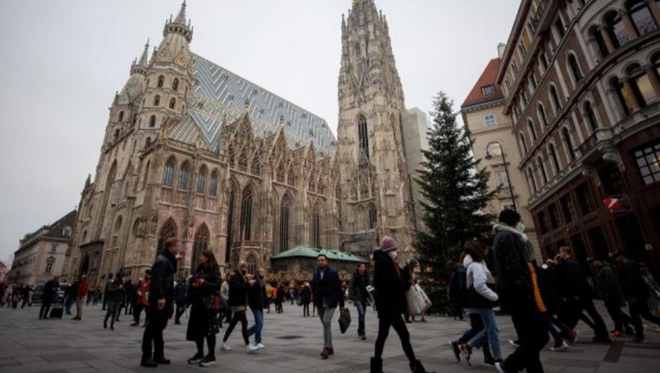 AVRUPA’DA KISITLAMALAR GERİ GELİYOR