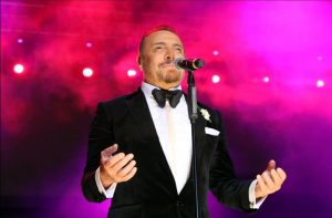 CEFAKAR SAĞLIKÇILARA CENK EREN’DEN MUHTEŞEM KONSER