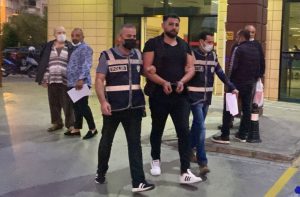 İSKELEDE Kİ CİNAYETİN ZANLISI TUTUKLANDI