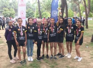 EGVEB’İN KIZLARI ANTALYA ÜÇÜNCÜSÜ