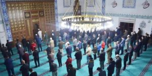 BUGÜN SABAH NAMAZI İÇİN ŞANLI CAMİDE BULUŞTULAR