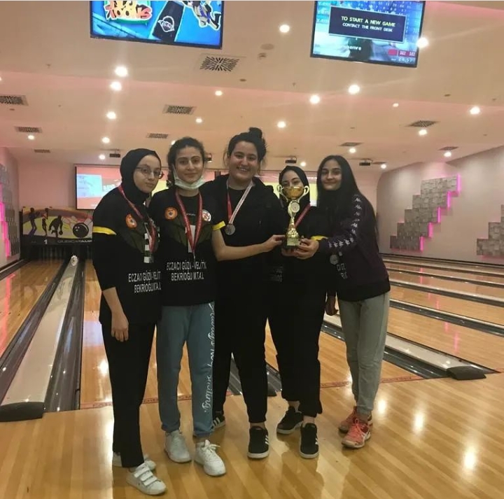 ADNAN ULAŞ’IN ÖĞRENCİLERİ ANTALYA İKİNCİSİ