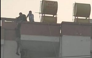 ÖLÜMÜN KIYISINDA DÖNME ANI