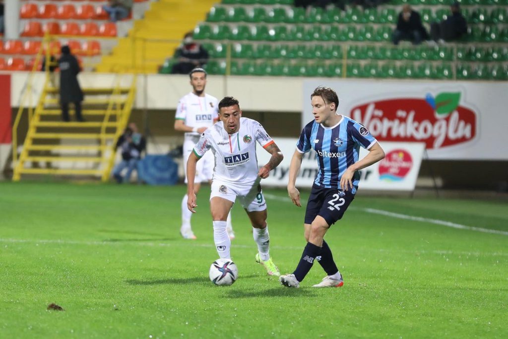 ALANYASPOR EVİNDE ADANA DEMİRSPOR’A TAKILDI