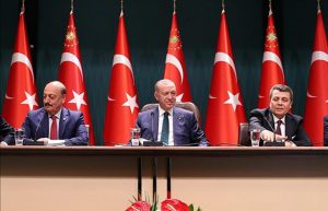 YÜZDE 50 ARTIŞLA ASGARİ ÜCRET 4 BİN 250 TL OLDU