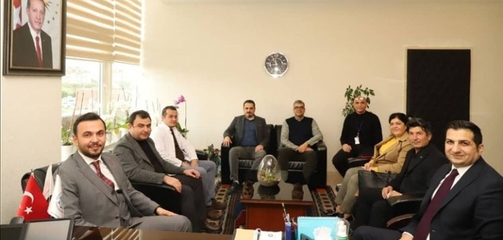 BAŞKAN TOKLU’DAN SAĞLIK ÇALIŞANLARINA ANLAMLI ZİYARET