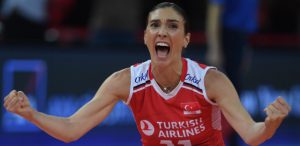 NAZ AYDEMİR AKYOL MİLLİ TAKIMI BIRAKTI