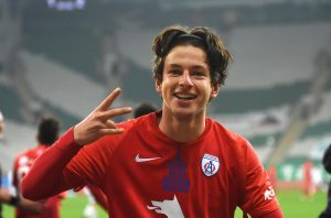 ALTINORDU’LU ENİS’E ALANYASPOR KANCASI