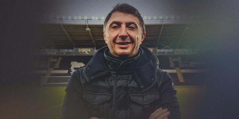 HULL CİTY’İN YENİ HOCASI ŞOTA ARVELADZE