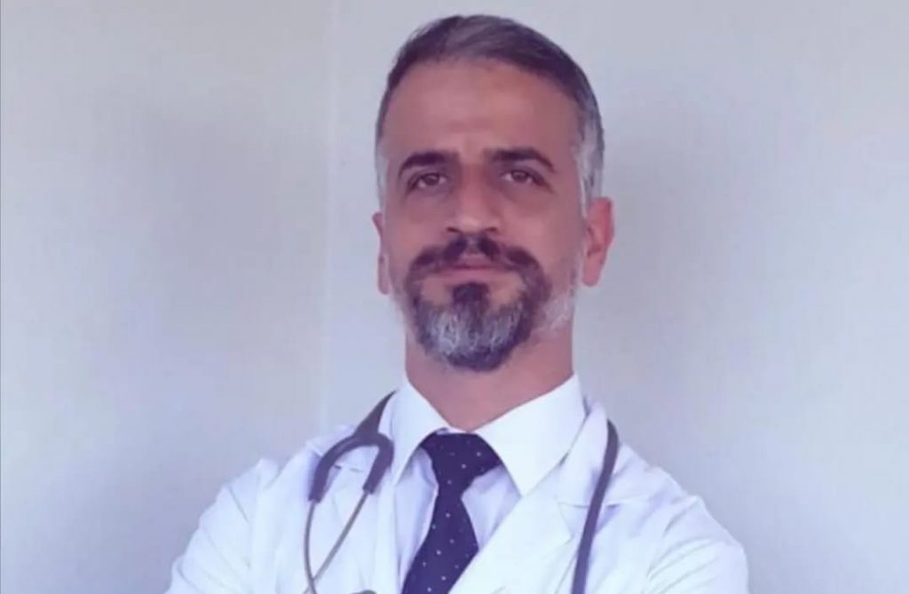 ALKÜ’LÜ AKADEMİSYENLER DR HASAN BASRİ SAVAŞ VE ARKADAŞLARINDAN PANDEMİ NORMALLEŞME KILAVUZU