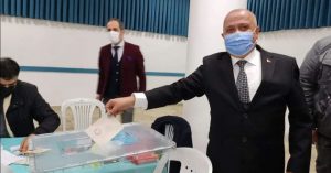 VELİTTİN BAŞKANDAN GENEL KURUL ŞOVU