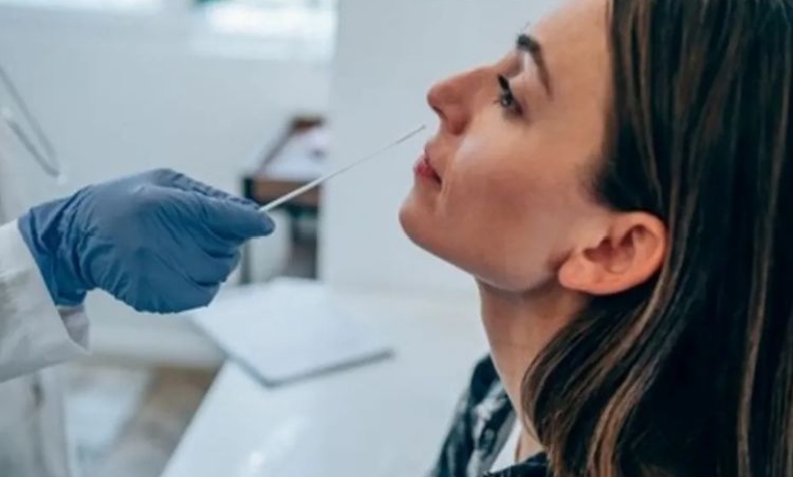 AŞISIZLARA PCR TESTİ ZORUNLULUĞU KALDIRILDI