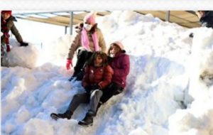 ÇOCUKLAR BAŞKAN YÜCEL’İ ÇOK SEVİYORLAR