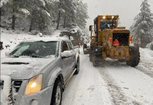 ALANYA BELEDİYESİ MAHSUR KALANLARIN İMDADINA YETİŞTİ 