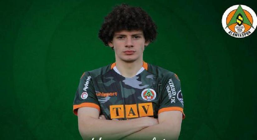 ERENCAN RESMEN ALANYASPOR’DA