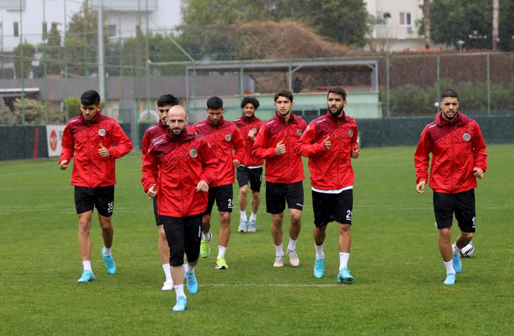 ALANYASPOR GAZİANTEP FK İLE YAPACAĞI ÇEYREK FİNAL MAÇI HAZIRLIKLARINA BAŞLADI