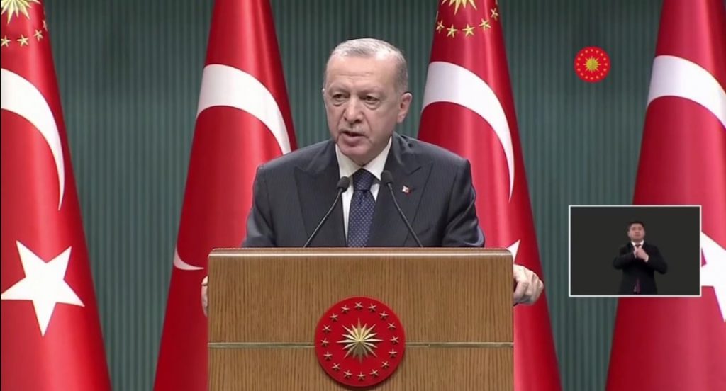 “TARİFELER, VATANDAŞLARIMIZ LEHİNE YENİDEN DEĞERLENDİRİLECEK”