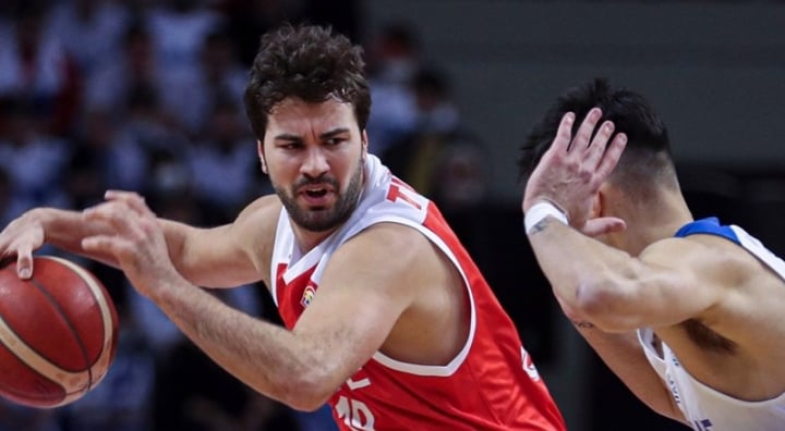 MİLLİLER ATİNA’DA MAĞLUP