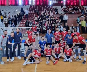 ALANYA BELEDİYESPOR LİDERLİĞİNİ KORUDU