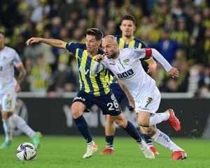 KAPTAN EFECAN KARACA FENERBAHÇE’DE