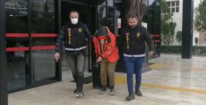 ALANYA POLİSİNDEN KAÇAMADI