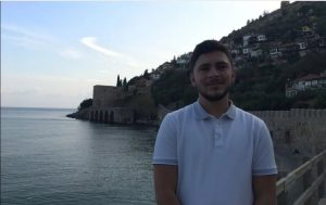 YENİDEN REFAH PARTİSİNDEN ÖSYM’NİN KARARINA TEPKİ “HERKES ÜNİVERSİTE OKUMAK ZORUNDA DEĞİL” 