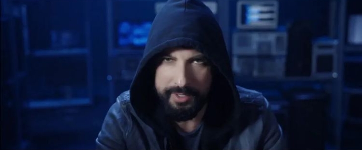 TARKAN MUHALEFETİN SAHİPLENDİĞİ OLAY ŞARKISINI ANLATTI