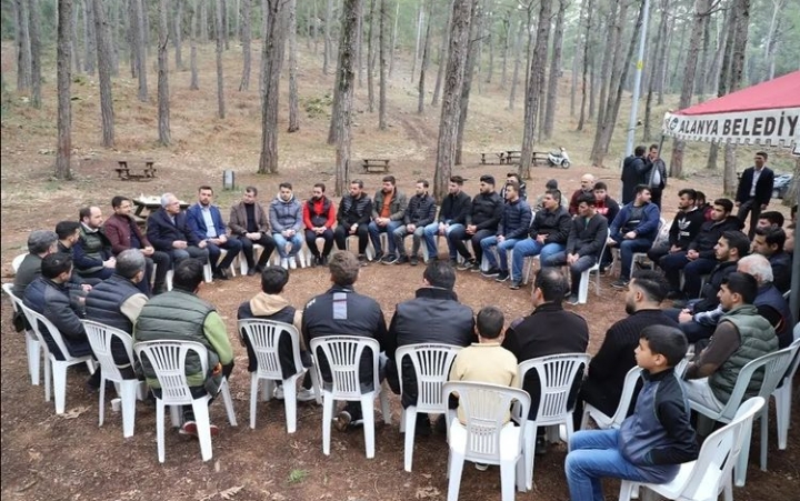 MUHTEŞEM BİRLİK, BERABERLİK GÖRÜNTÜSÜ  “BİRİZ BERABERİZ ”