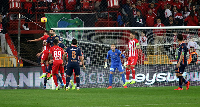 BAŞAKŞEHİR-ANTALYASPOR MAÇI ERTELENDİ