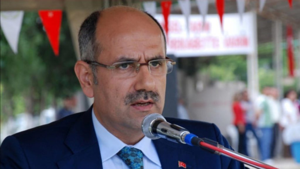 BAKAN KİRİŞÇİ: “AYÇİÇEĞİ YAĞI İLE İLGİLİ İDDİALAR GERÇEK DIŞIDIR”