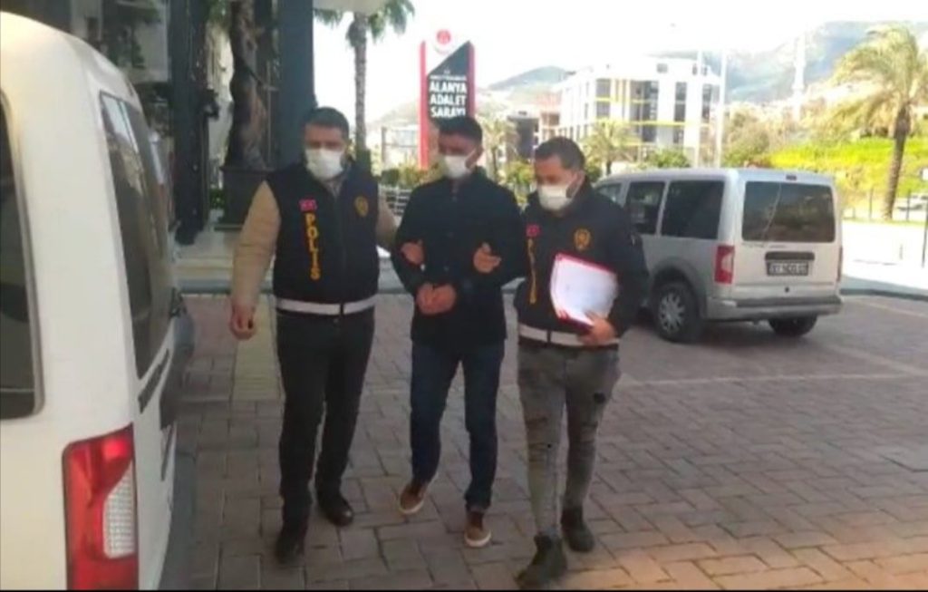 CEZAEVİ FİRARİSİ ALANYA POLİSİNDEN KAÇAMADI