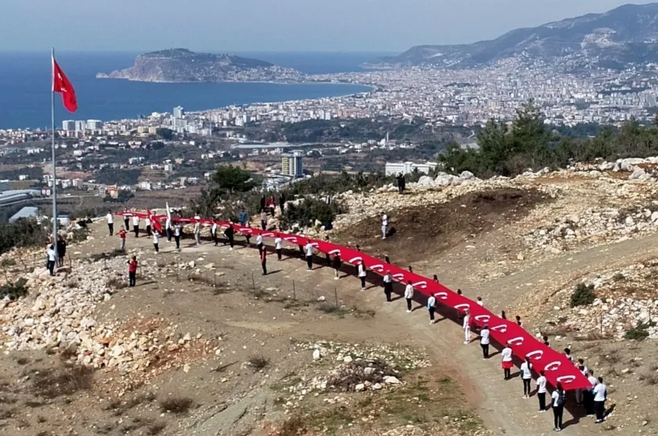 ÇANAKKALE RUHU ALKÜ’DE YAŞATILDI