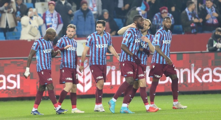 İLK YARI FİNALİST TRABZONSPOR