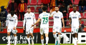 ALANYASPOR GERİDEN GELİP GENÇLERİYLE KAZANDI