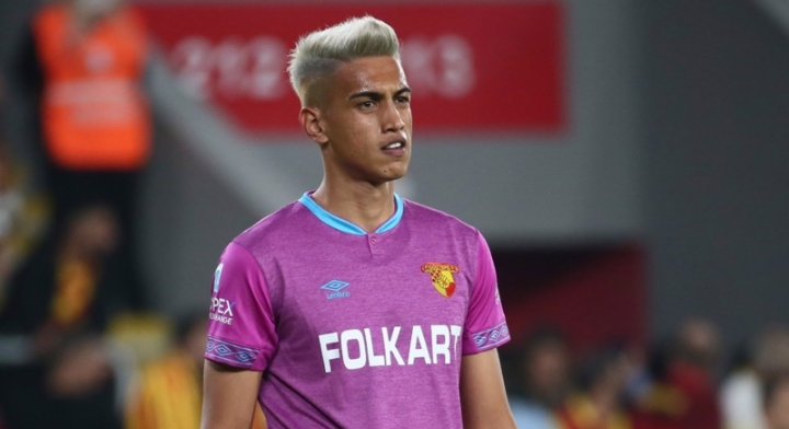 İRFAN CAN EĞRİBAYAT KADRO DIŞI BIRAKILDI