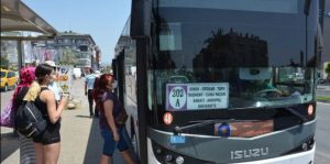 OLACAĞI BUYDU ŞOFÖR YOLCUYU BIÇAKLADI