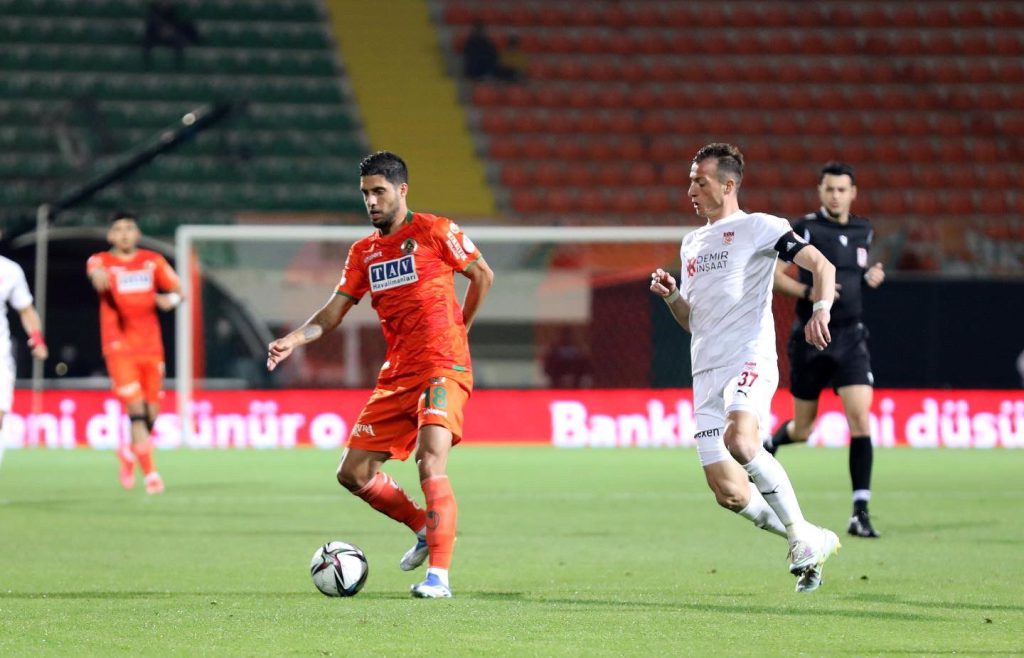 ALANYASPOR TURU SİVAS’A BIRAKTI