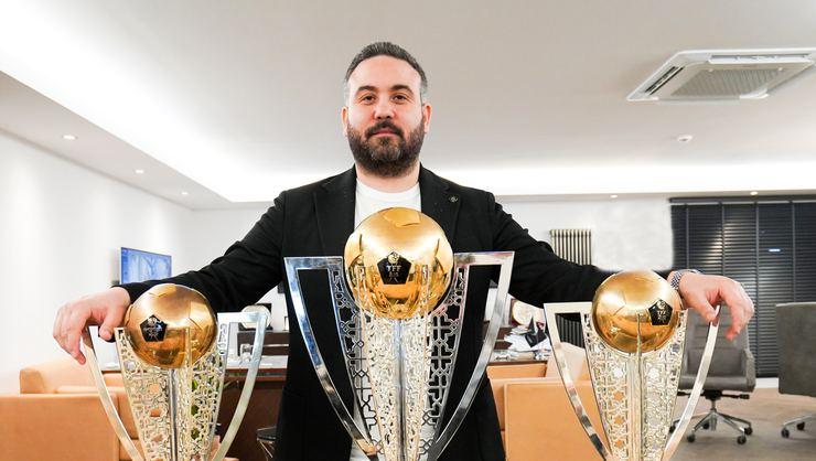 ÖZGÜR EKMEKÇİOĞLU İSTİFA ETTİ