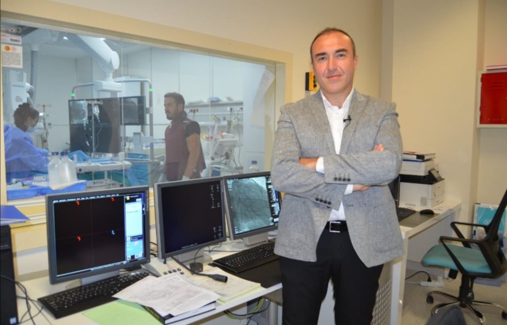 KORONAVİRÜS KALPTE İZ BIRAKIYOR