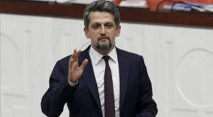 İYİCE SAÇMALADILAR