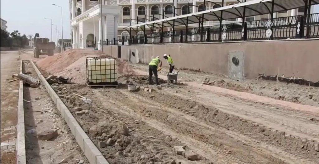 YOL ÇALIŞMALARINDA SONA GELİNDİ