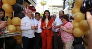 GÖRÜLMEYE DEĞER AÇILIŞ