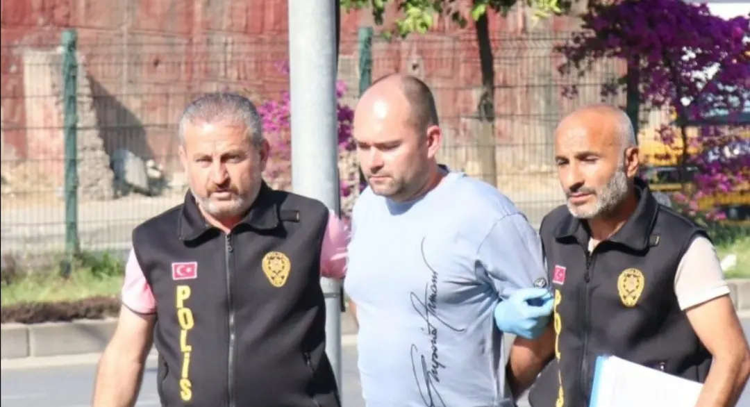 2 ÇOCUĞUNU KATLEDEN UKRAYNA’LI BABA ESKİ MİLLETVEKİLİ ÇIKTI