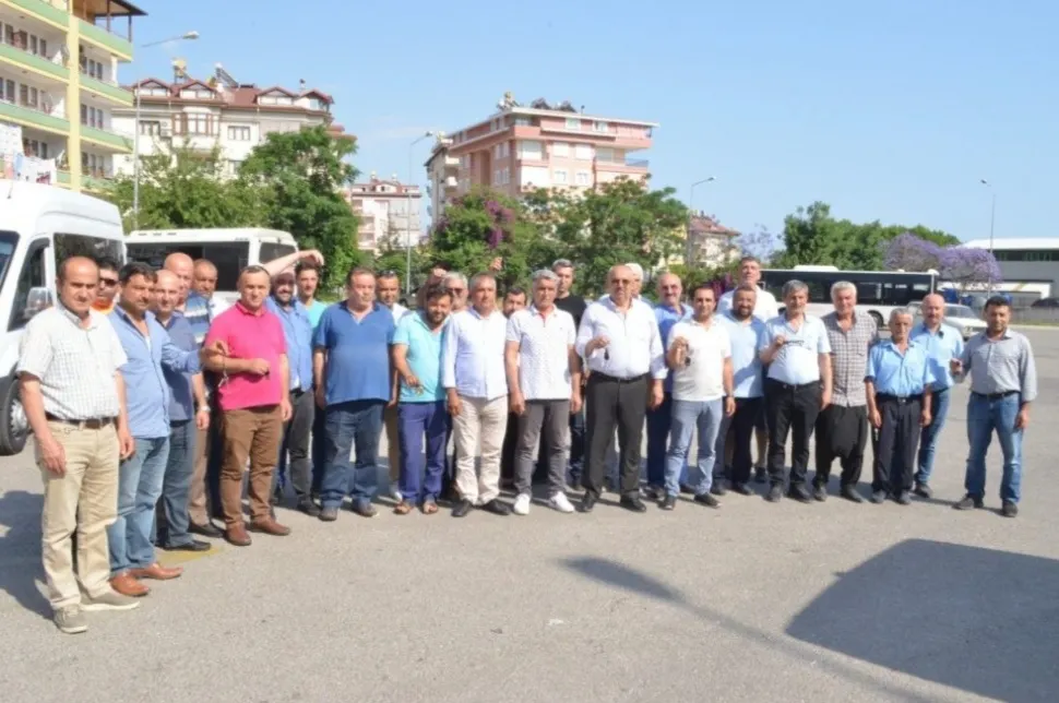 BÖCEK TOPLU TAŞIMA ESNAFINI BİTİRDİ