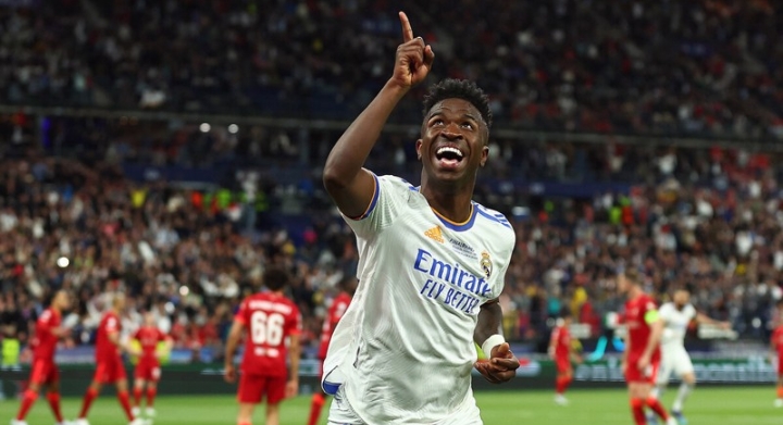 ŞAMPİYONLAR LİGİ ŞAMPİYONU REAL MADRİD