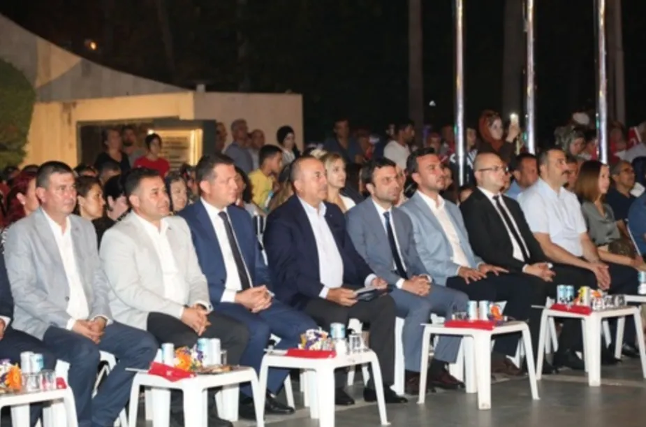 BAŞKAN YÜCEL: ““TÜRK MİLLETİ, 15 TEMMUZ’DA , ESARET ZİNCİRLERİNİ KIRMIŞ , ÖZGÜRLÜĞÜNE VE CUMHURİYETİ’NE SAHİP ÇIKMIŞTIR”