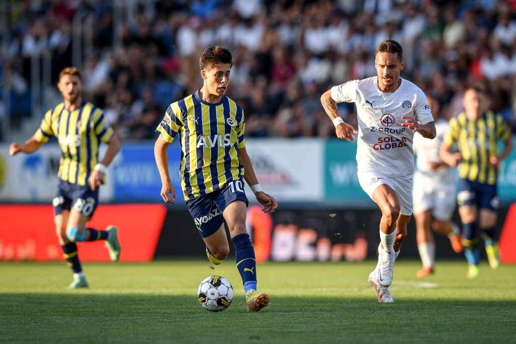 FENERBAHÇE PLAY-OFF TURUNA YÜKSELDİ